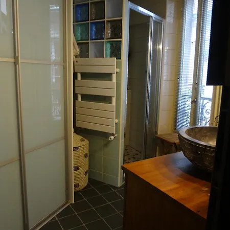 1001 Nuits Homestay Paris
